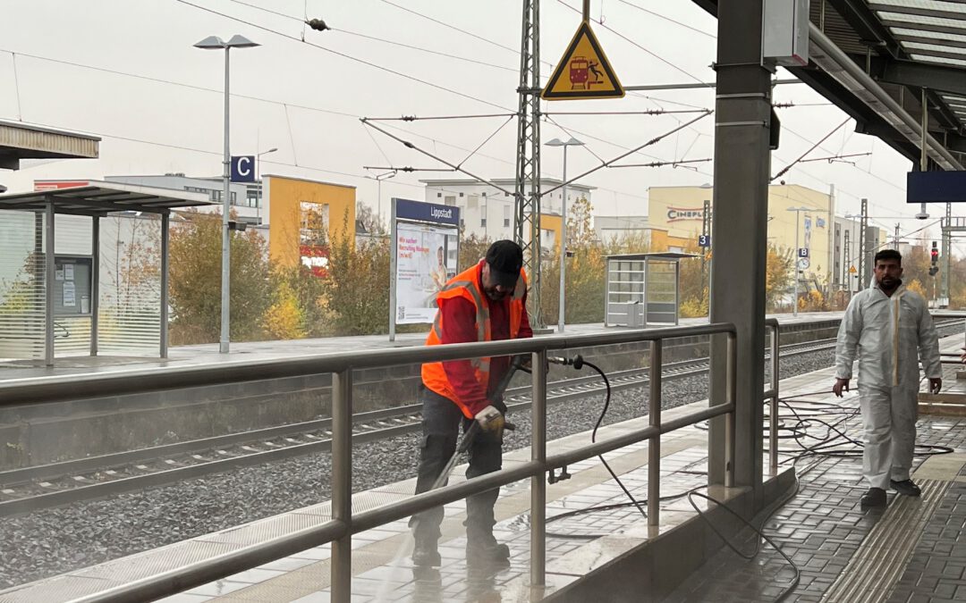 Lippstädter Bahnhof – Reinigung des Bahnhofs